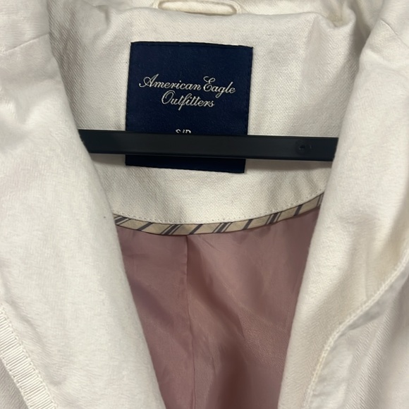 American Eagle White Blazer - Picture 3 of 6